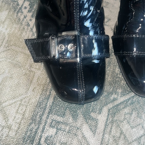 Stuart Weitzman women’s Black Heeled Boots with Glossy Finish size 8 - Picture 4 of 9